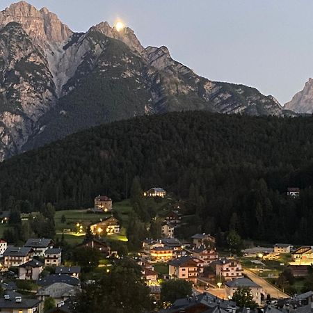 Apartamento Reggia Al Sole Pieve di Cadore Exterior foto
