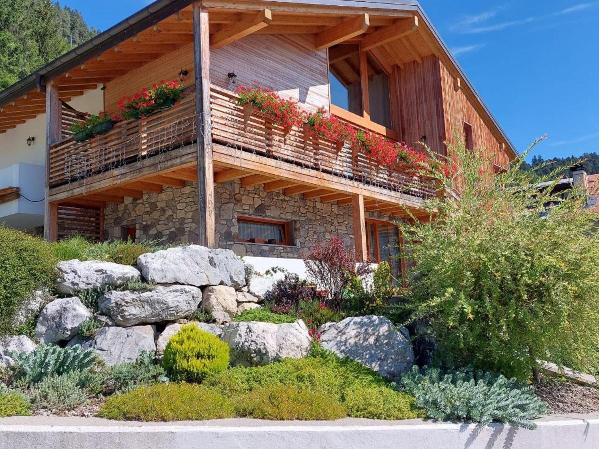 Apartamento Reggia Al Sole Pieve di Cadore Exterior foto